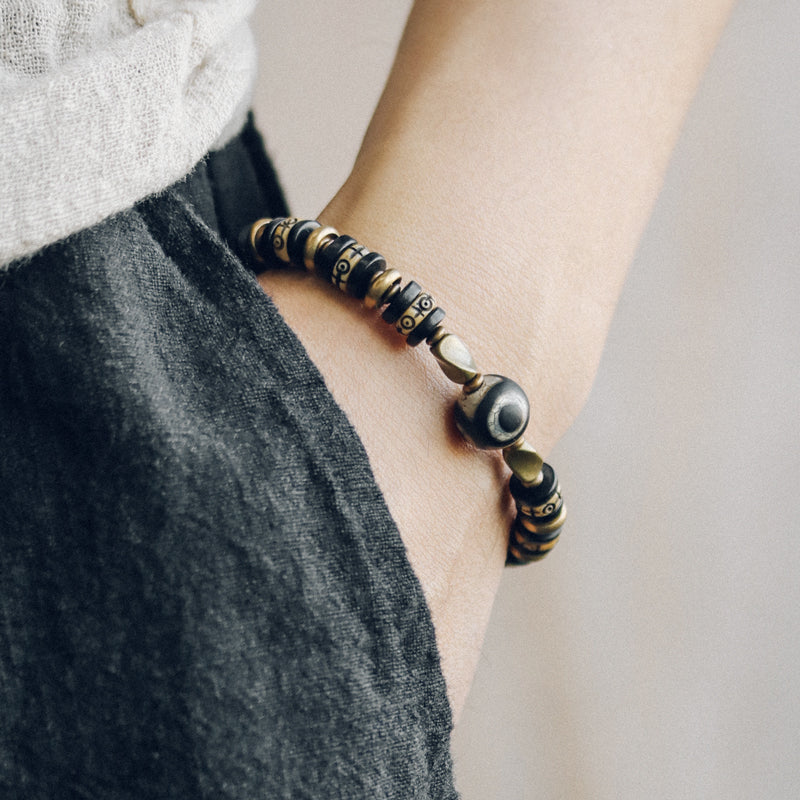 Kailashforce Vintage Cow Bone Brass Bead Bracelet Artisanal Boho Cuff for Men Women Retro Couple Jewelry with Mysterious Symbols Timeless Charm